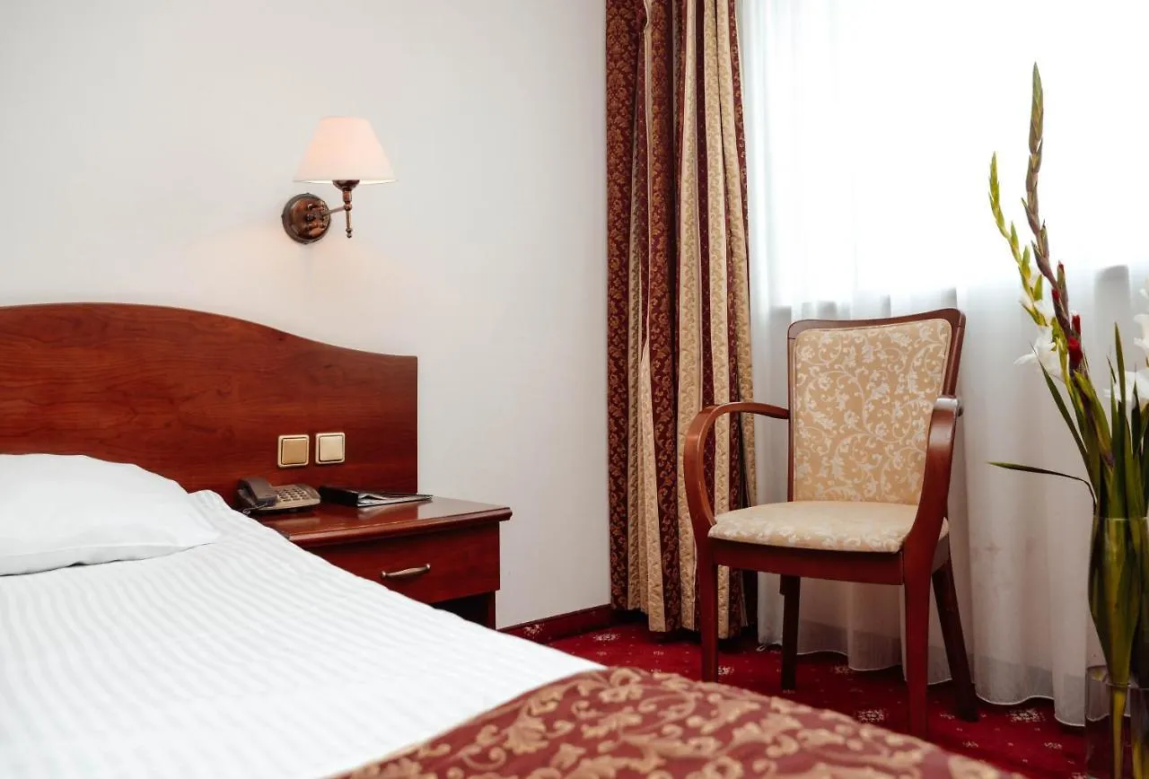 Hotel Sympozjum & Spa Cracovie 4*,