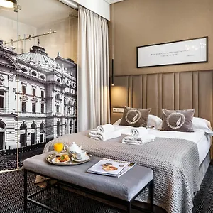 Hotel Logos