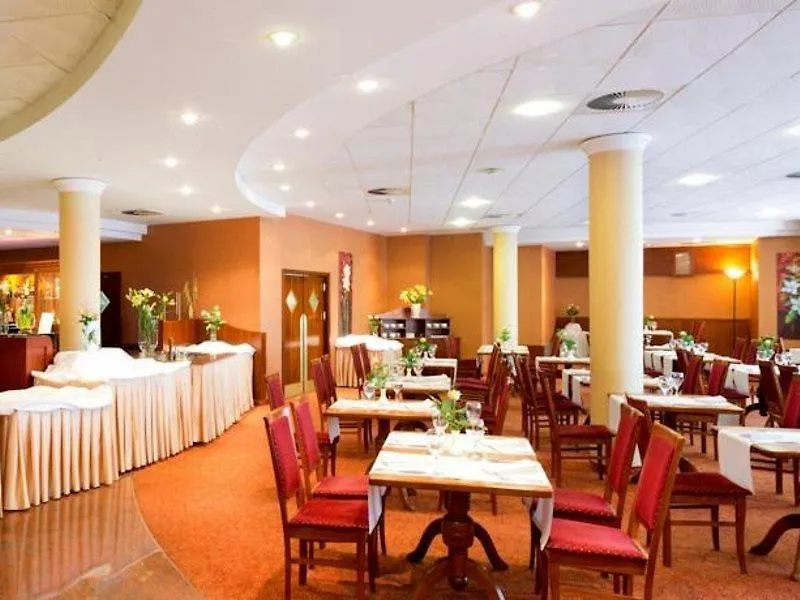Hotel Sympozjum & Spa كراكوفيا